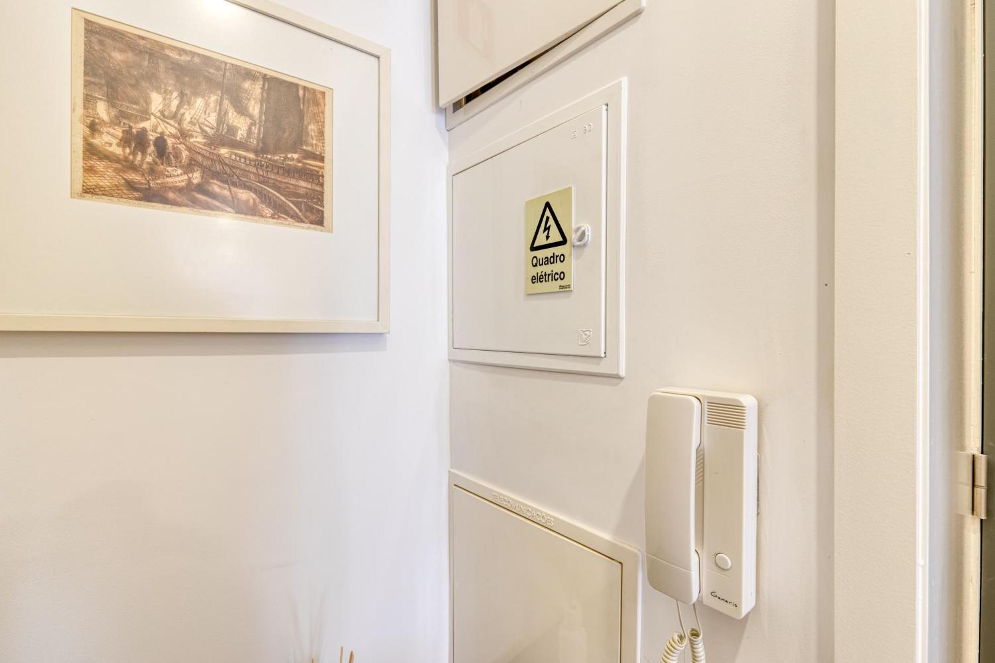 Oporto Guest Heroismo Flat Экстерьер фото
